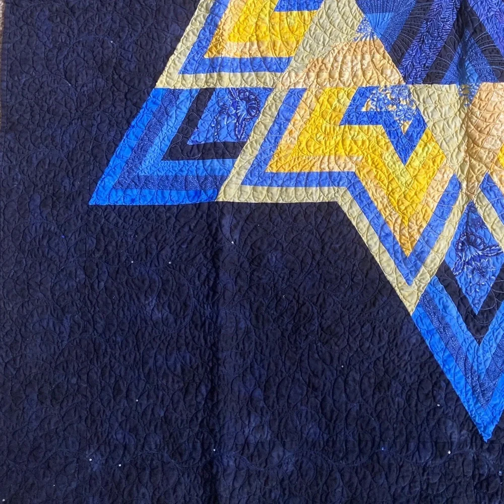 Quilt Handcrafted - Picture 5 of 9